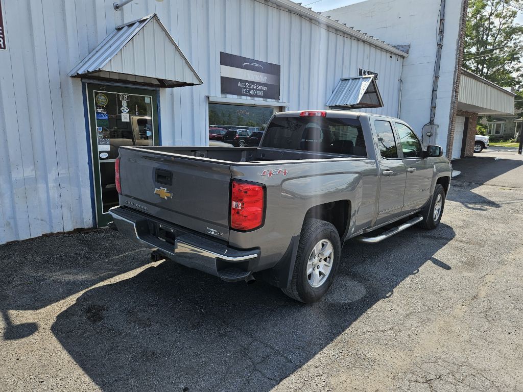 2017 Chevrolet Silverado 1500 Image 3