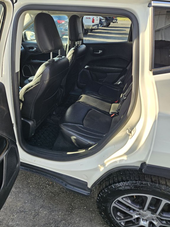 2018 Jeep Compass Image 6