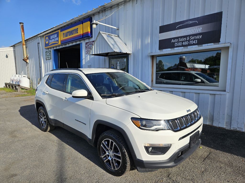 2018 Jeep Compass Image 1