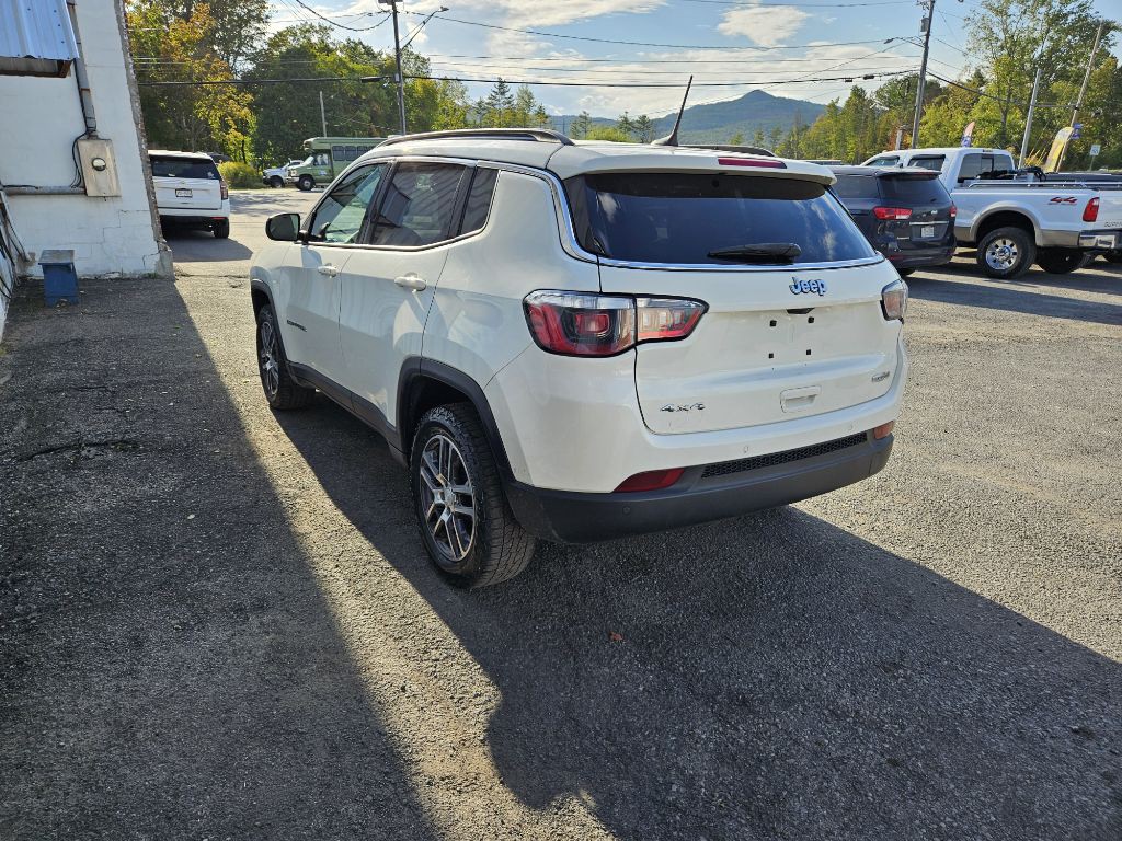 2018 Jeep Compass Image 3