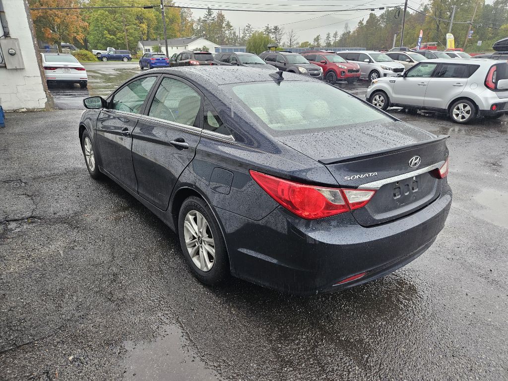 2013 Hyundai Sonata Image 4
