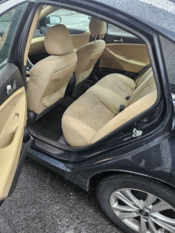 2013 Hyundai Sonata Image 6