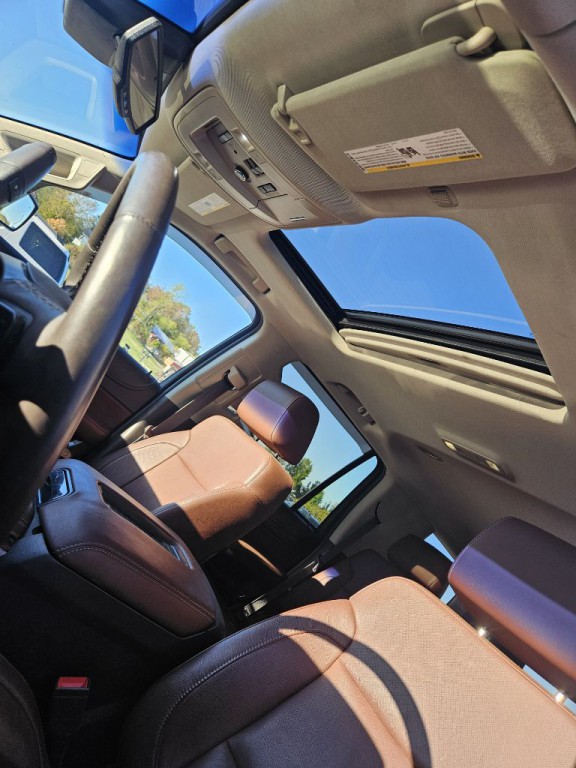 2016 Chevrolet Tahoe Image 7