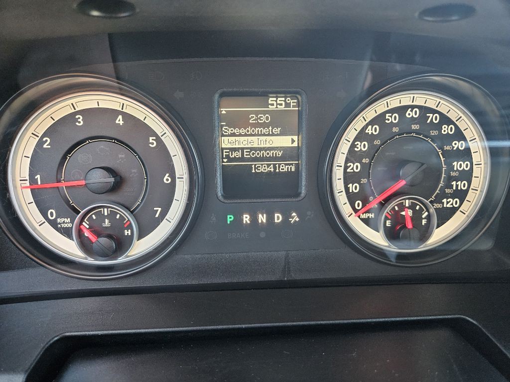 2014 RAM 1500 Image 8