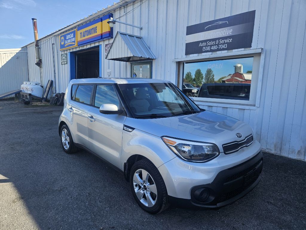 2018 Kia Soul Image 1