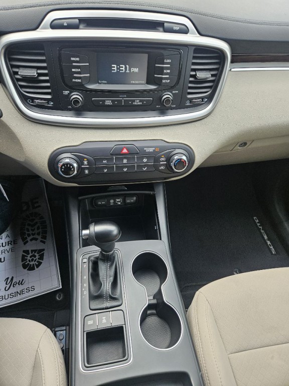 2018 Kia Sorento Image 8