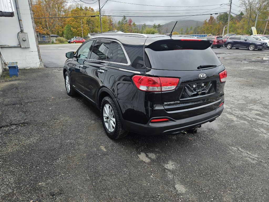 2018 Kia Sorento Image 4