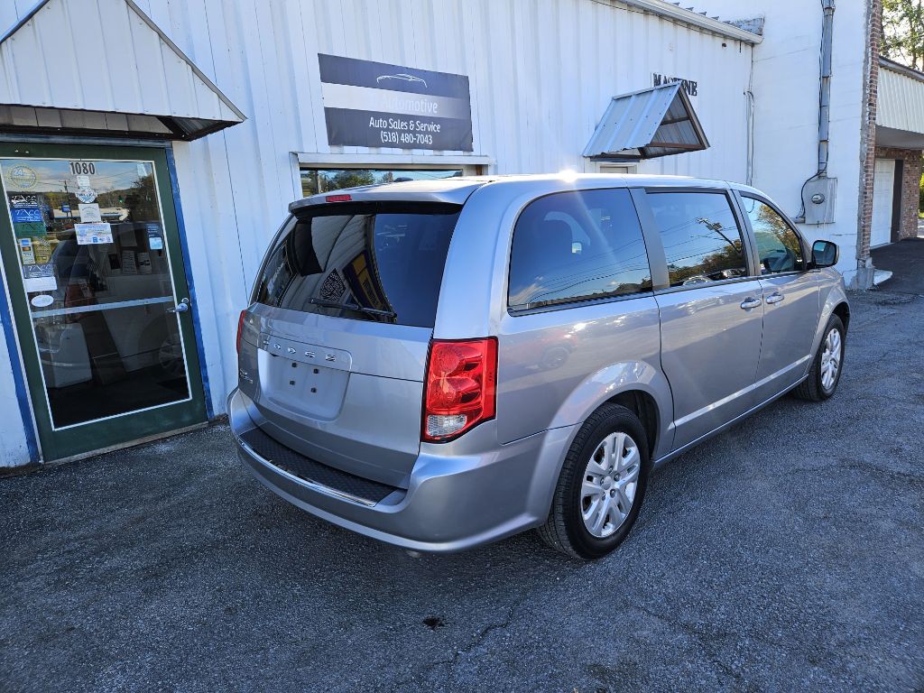 2018 Dodge Grand Caravan Image 3