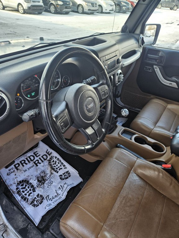 2012 Jeep Wrangler Image 5