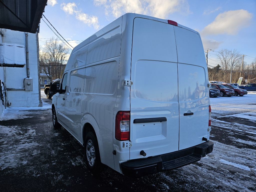 2018 Nissan NV Image 4