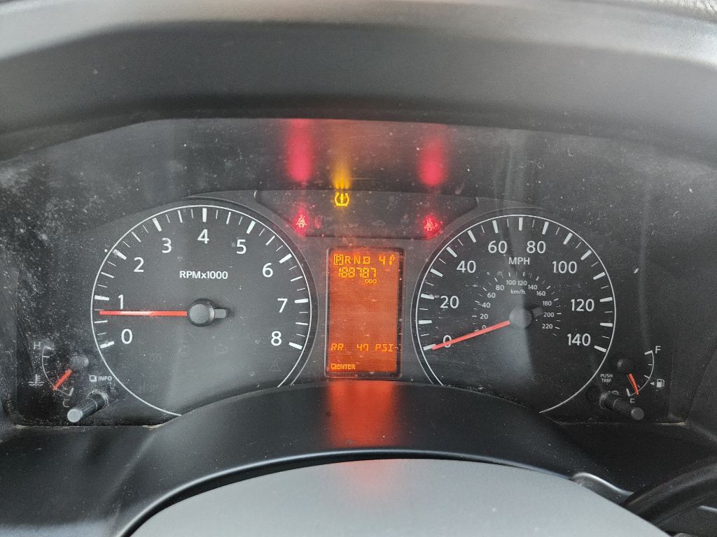 2018 Nissan NV Image 10