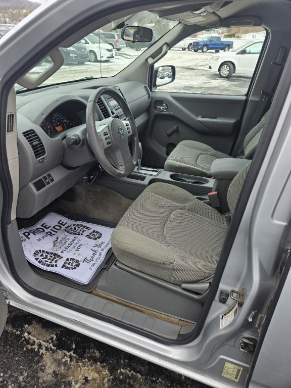 2014 Nissan Frontier Image 5