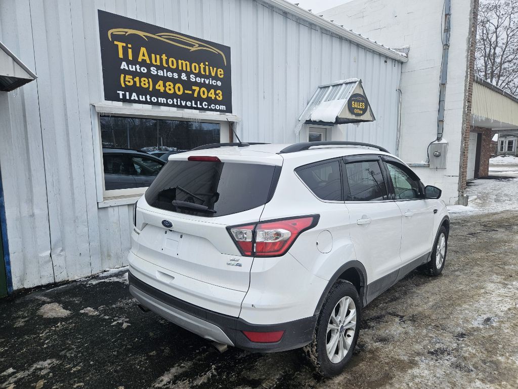 2018 Ford Escape Image 3