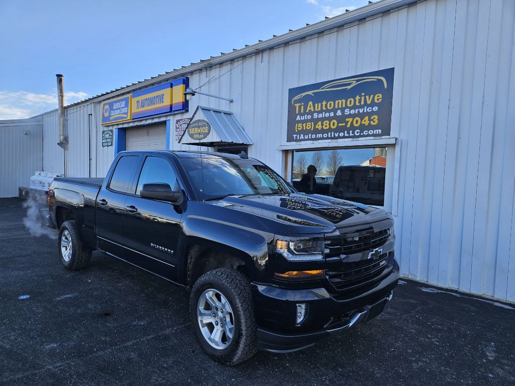 2017 Chevrolet Silverado 1500 Image 1