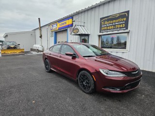 Image for 2015 Chrysler 200 S ID: 7125022