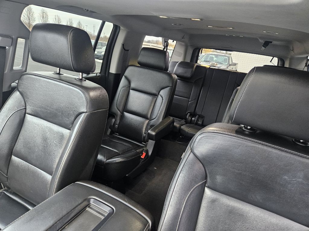 2020 Chevrolet Suburban Image 7
