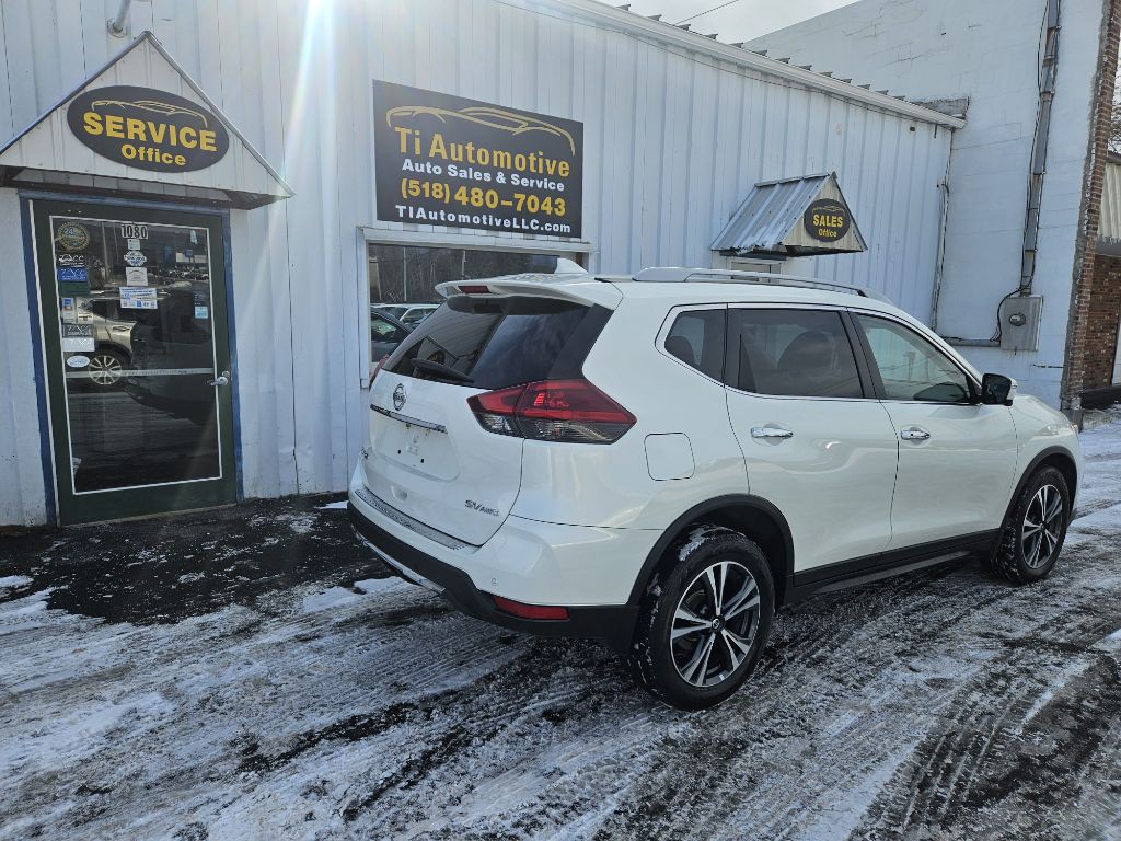 2019 Nissan Rogue Image 3