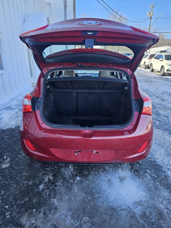 2016 Hyundai Elantra Image 5