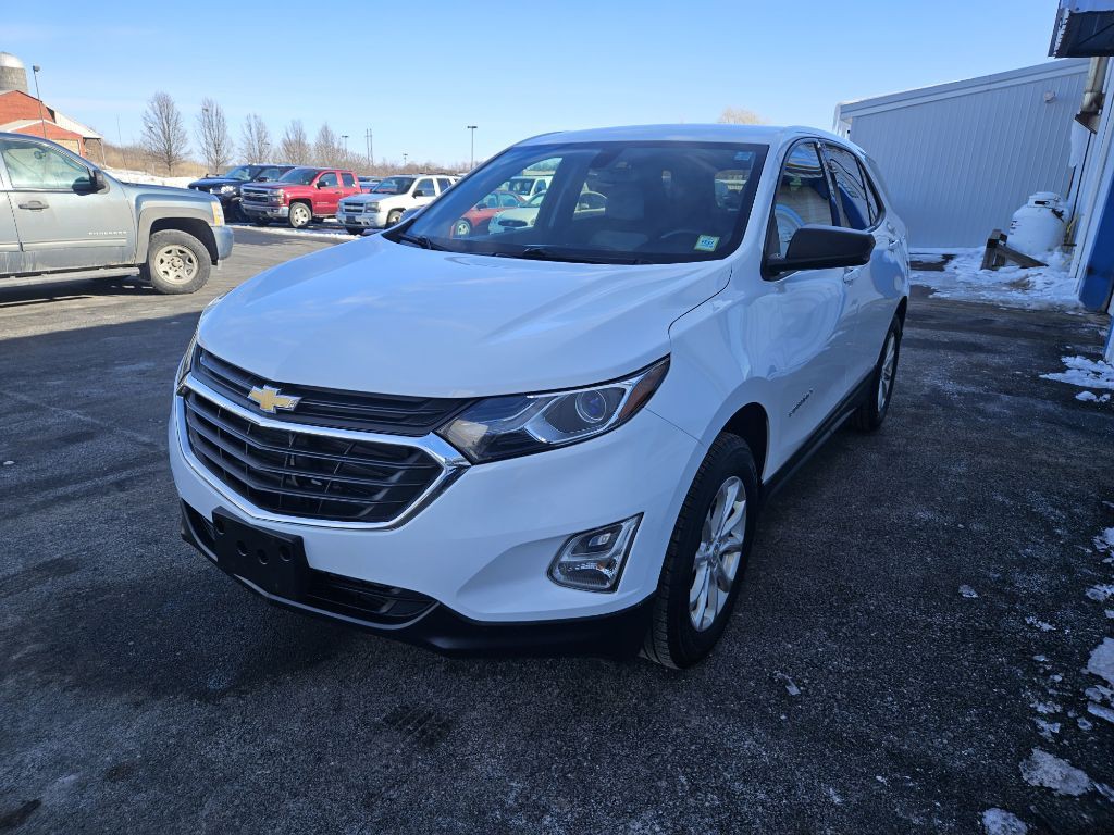 2018 Chevrolet Equinox Image 2