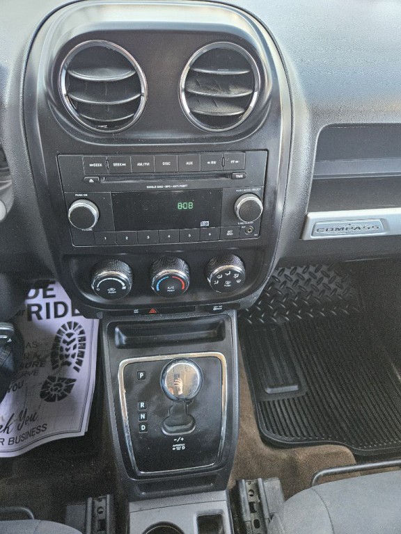 2014 Jeep Compass Image 8