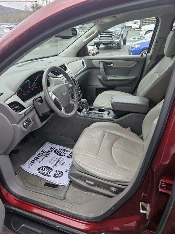 2016 Chevrolet Traverse Image 5