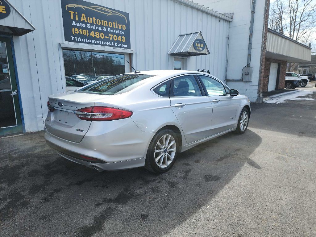 2017 Ford Fusion Image 3