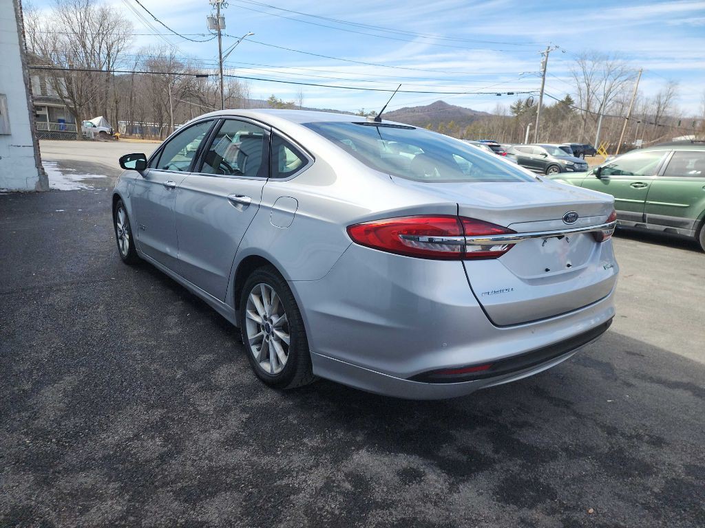 2017 Ford Fusion Image 4