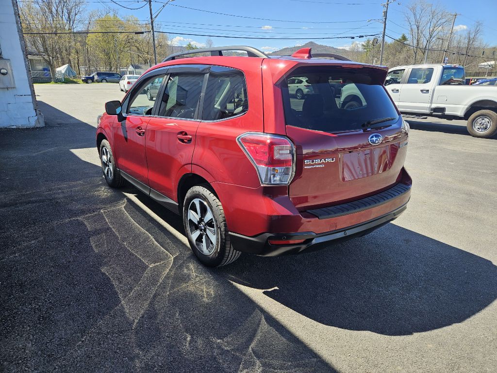 2018 Subaru Forester Image 4