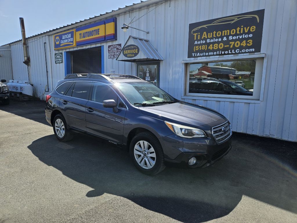 2015 Subaru Outback Image 1