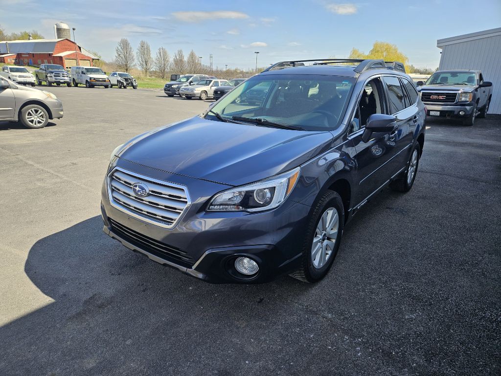 2015 Subaru Outback Image 2