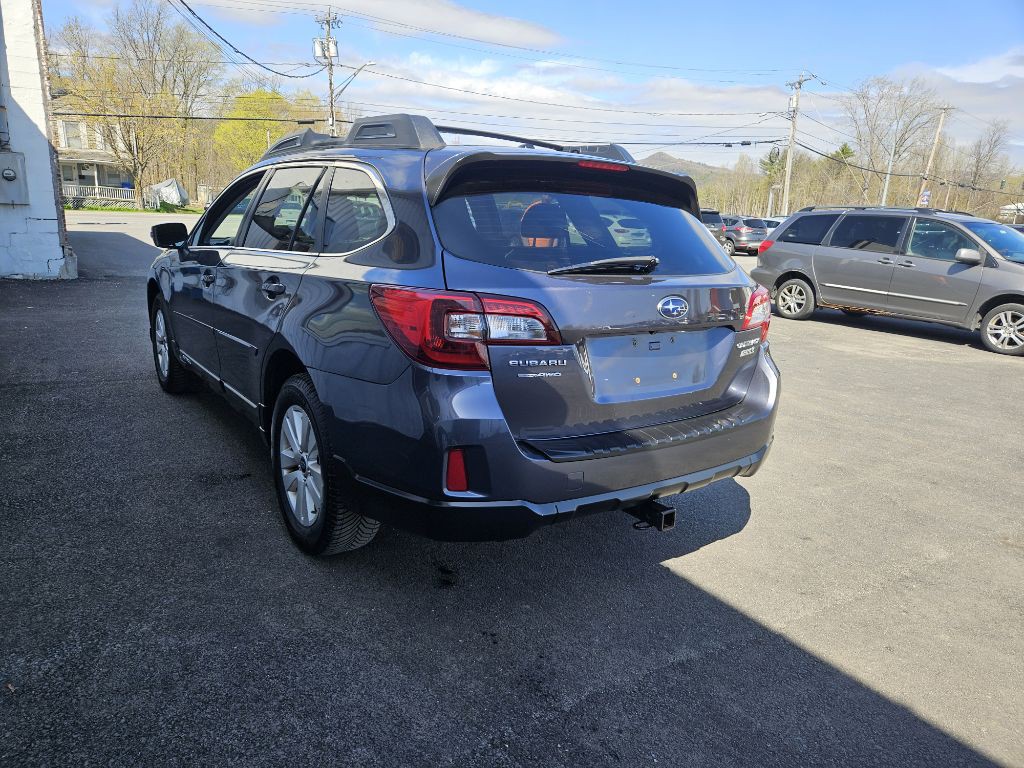 2015 Subaru Outback Image 4
