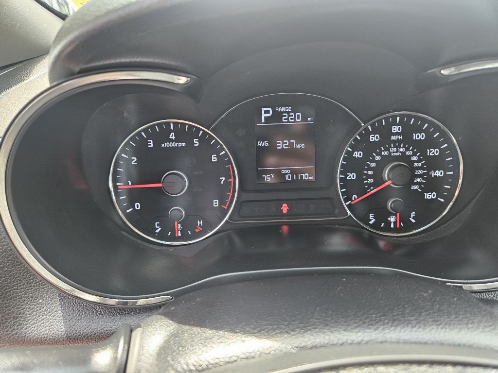 2017 Kia Forte Image 7