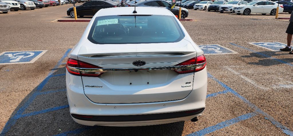 2018 Ford Fusion Image 3