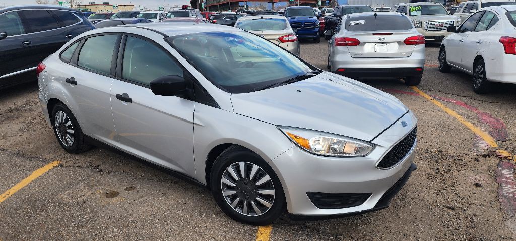 2016 Ford Focus Image 4