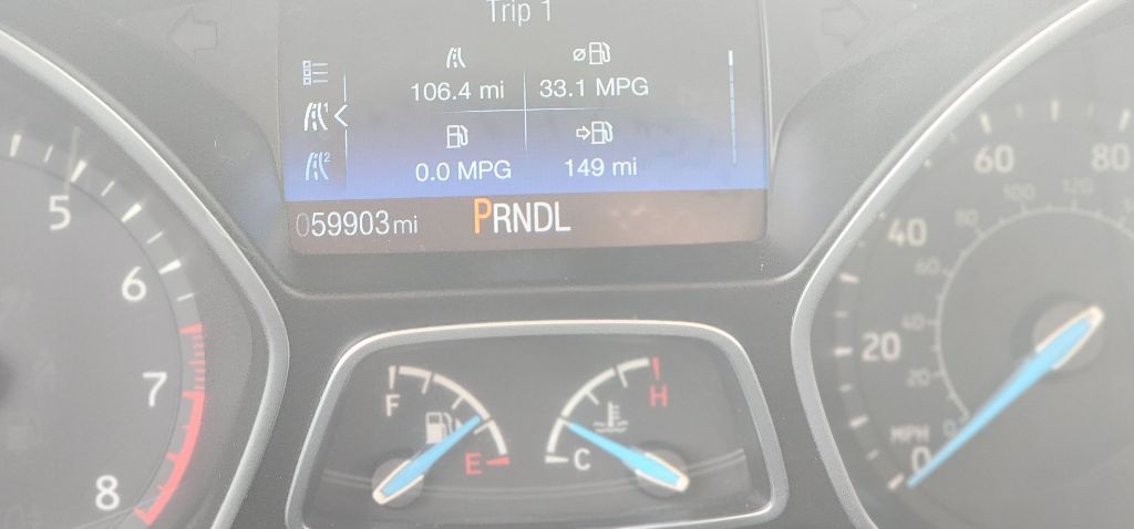 2016 Ford Focus Image 11