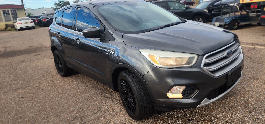 2017 Ford Escape Image 1