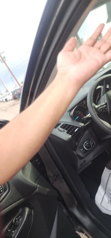 2017 Ford Escape Image 16