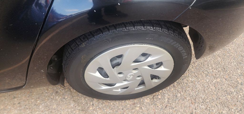 2016 Toyota Prius Image 11