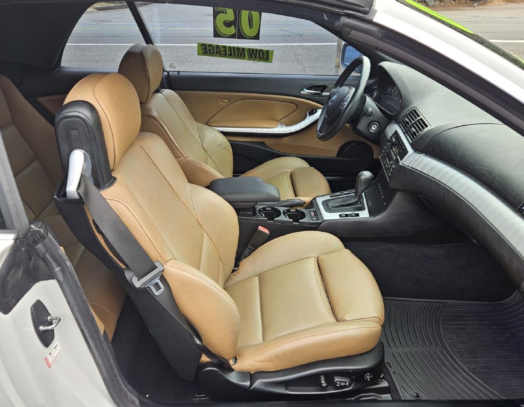 2005 BMW 3 Series Image 8