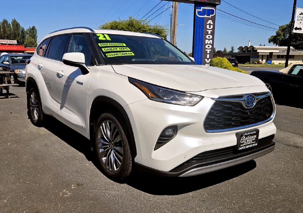 2021 Toyota Highlander Image 4