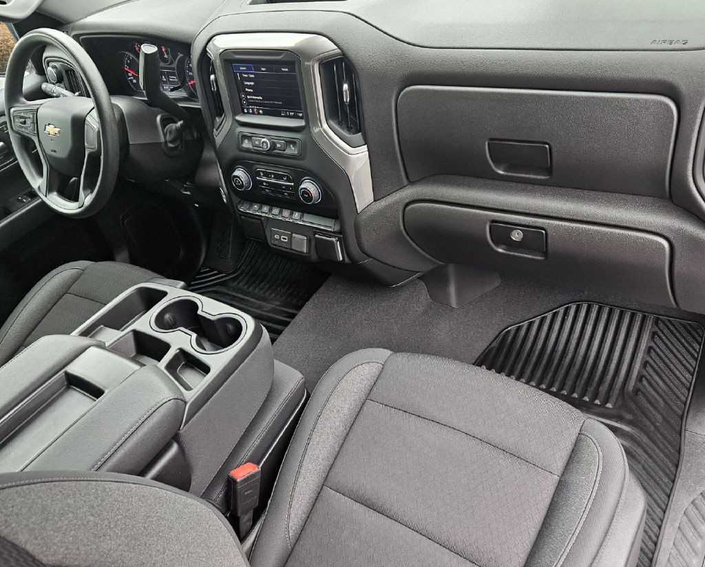 2024 Chevrolet Silverado 1500 Image 13