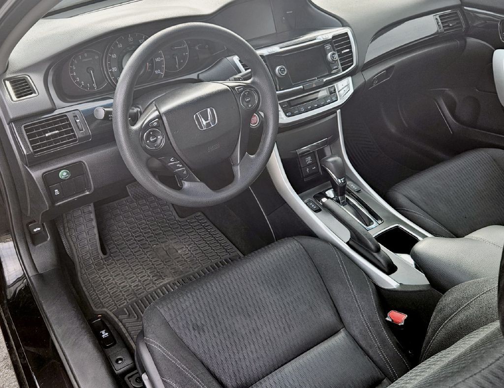 2013 Honda Accord Image 9