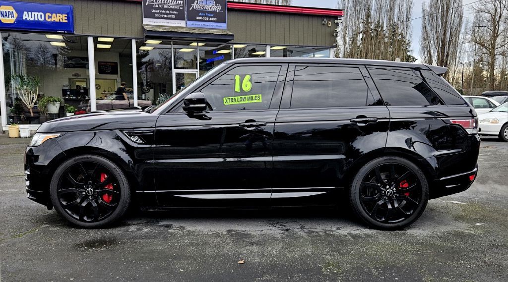 2016 Land Rover Range Rover Sport Image 2