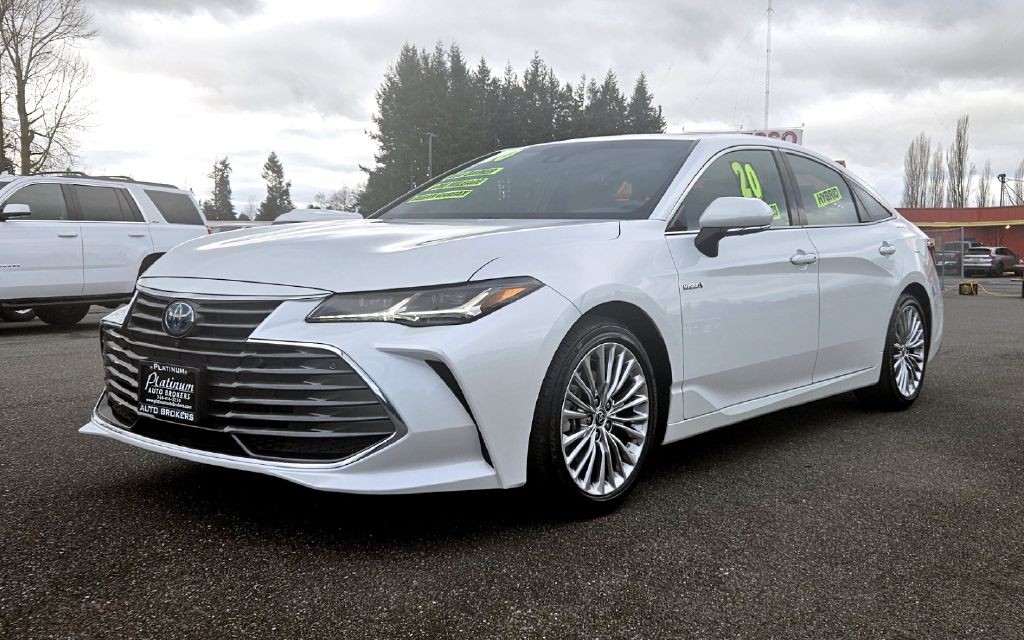 2020 Toyota Avalon Image 2