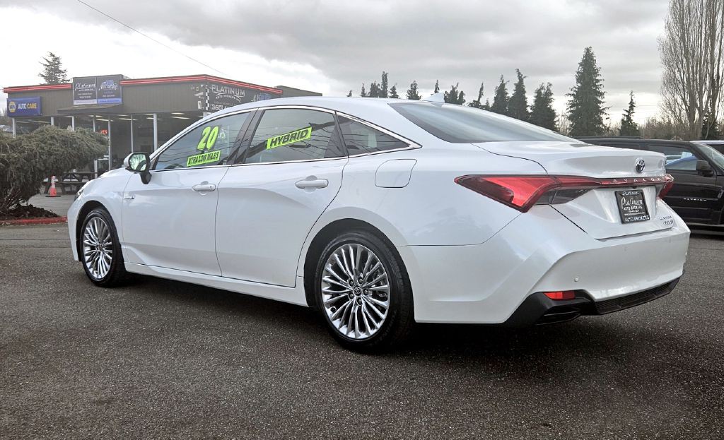 2020 Toyota Avalon Image 3