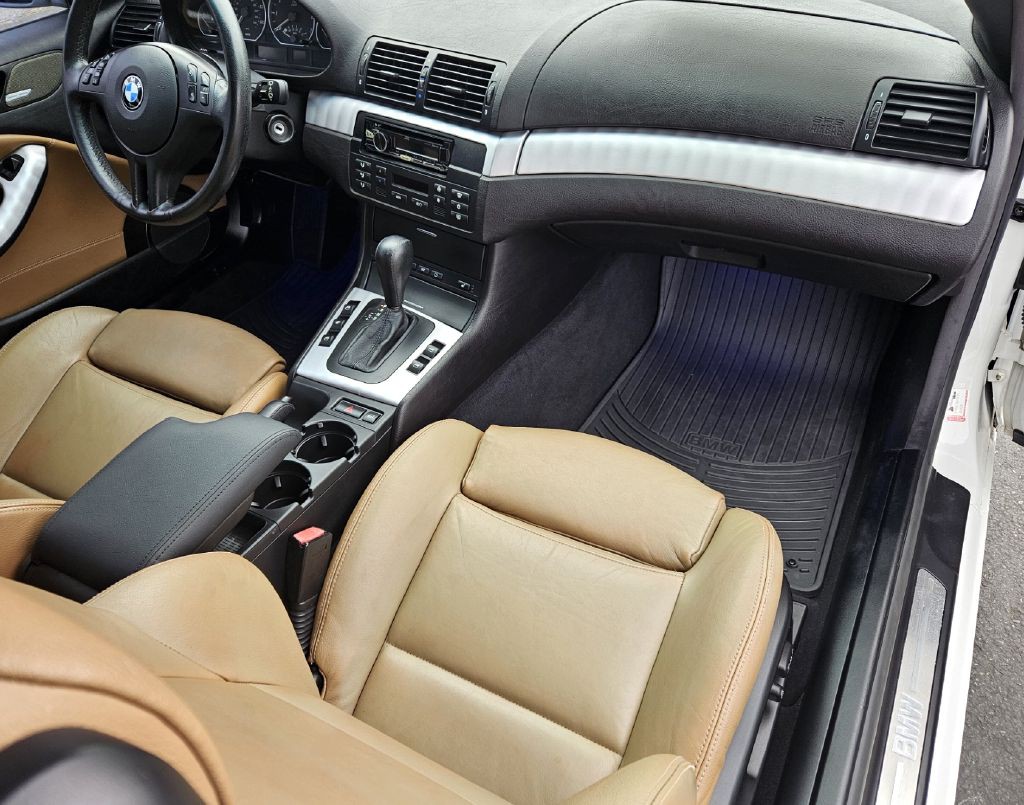 2005 BMW 3 Series Image 11
