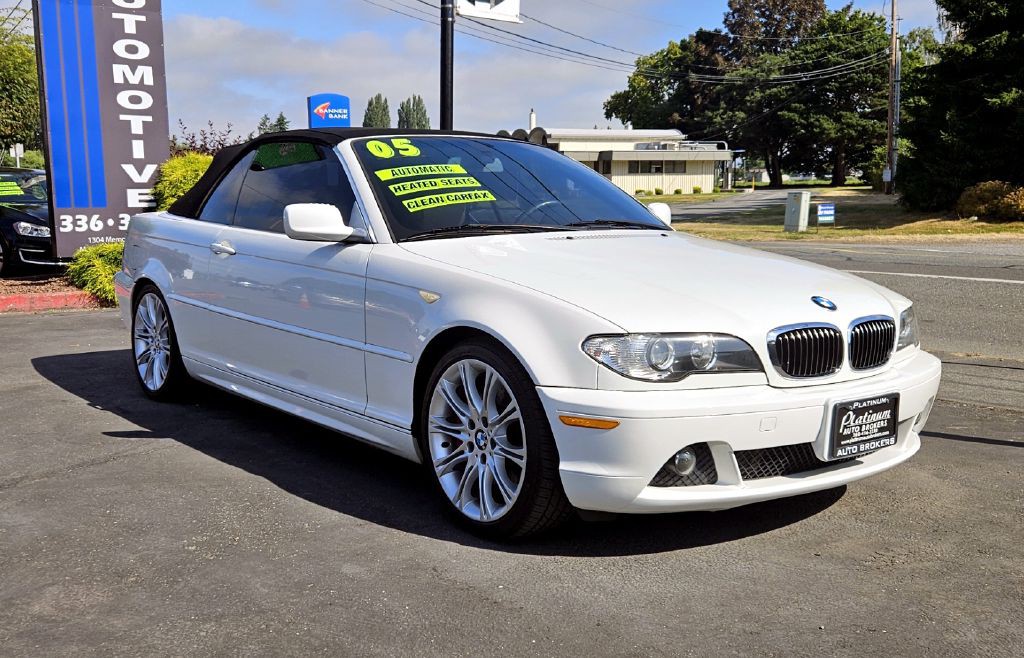 2005 BMW 3 Series Image 2