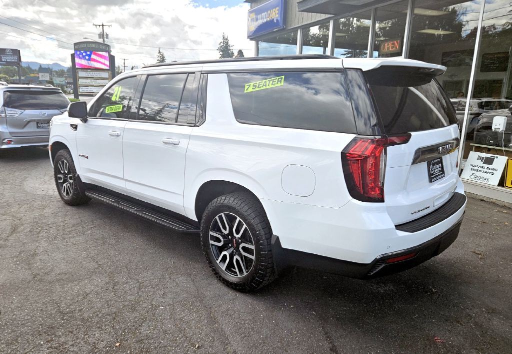 2021 GMC Yukon Image 3