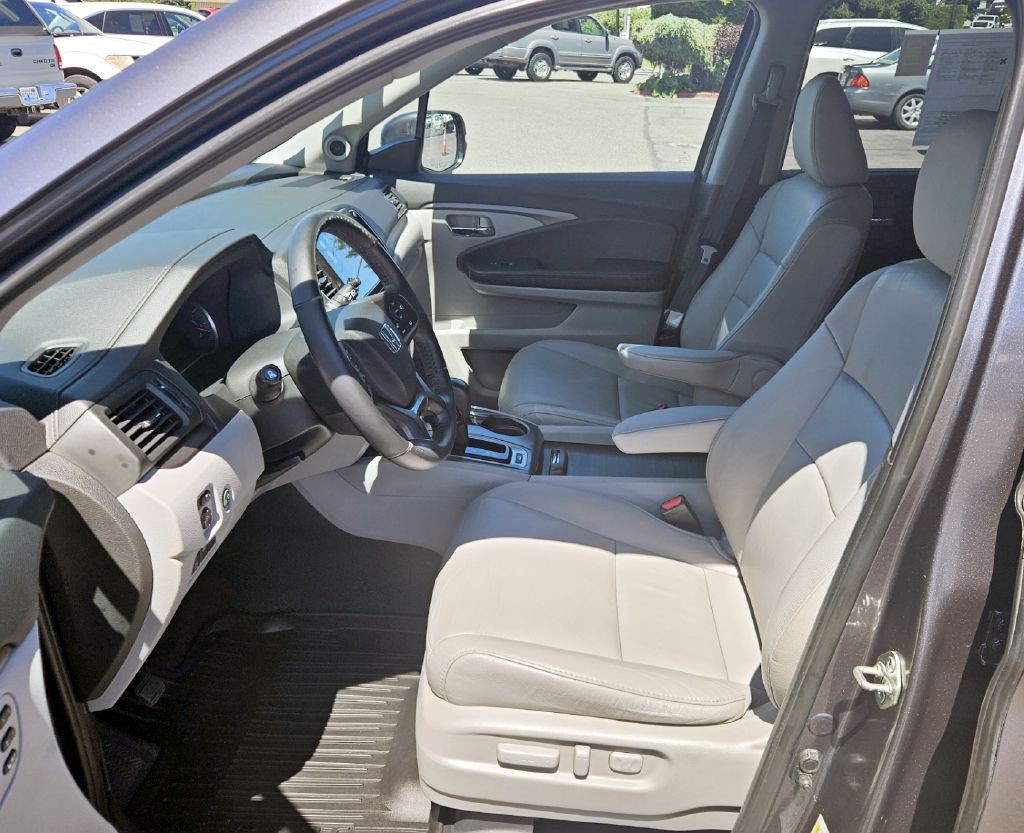 2020 Honda Pilot Image 8