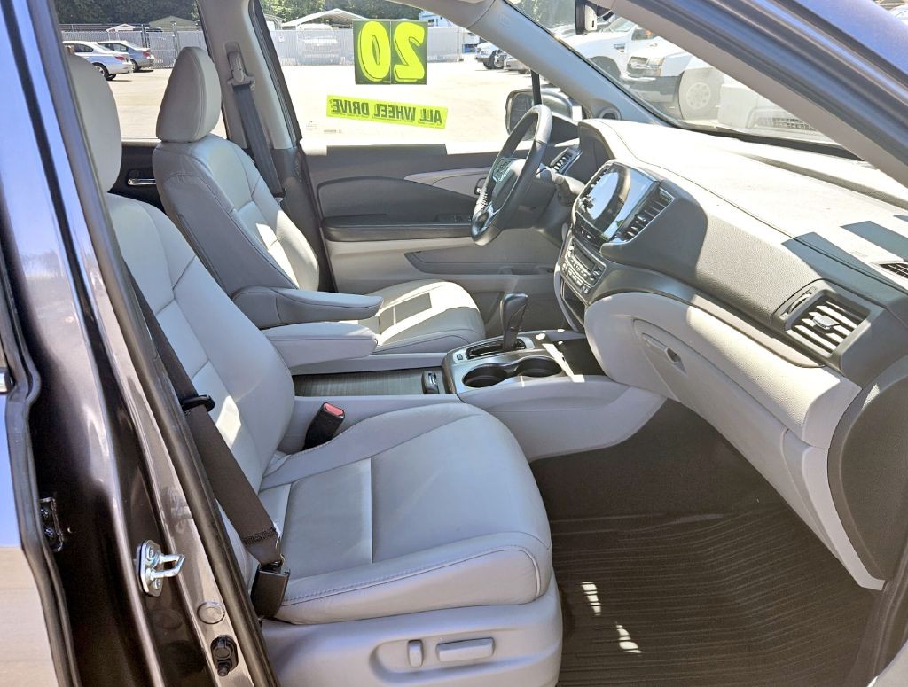 2020 Honda Pilot Image 11